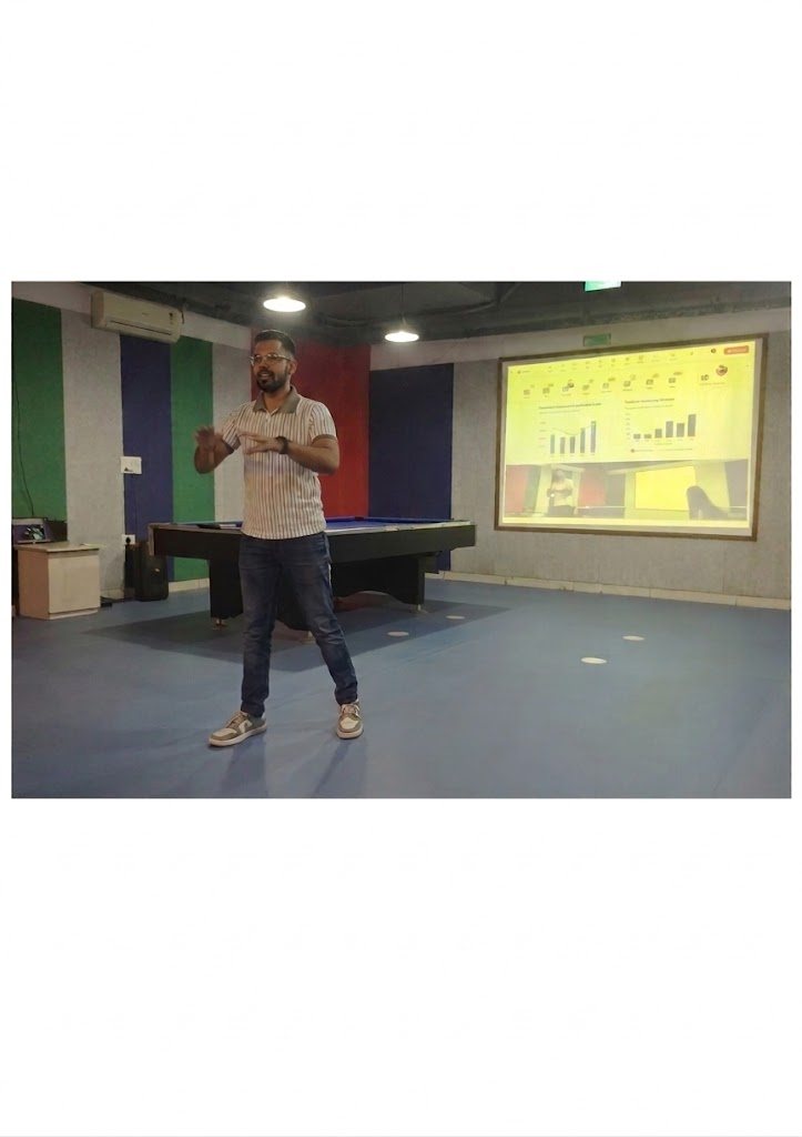 Anish running a hands-on AI workshop